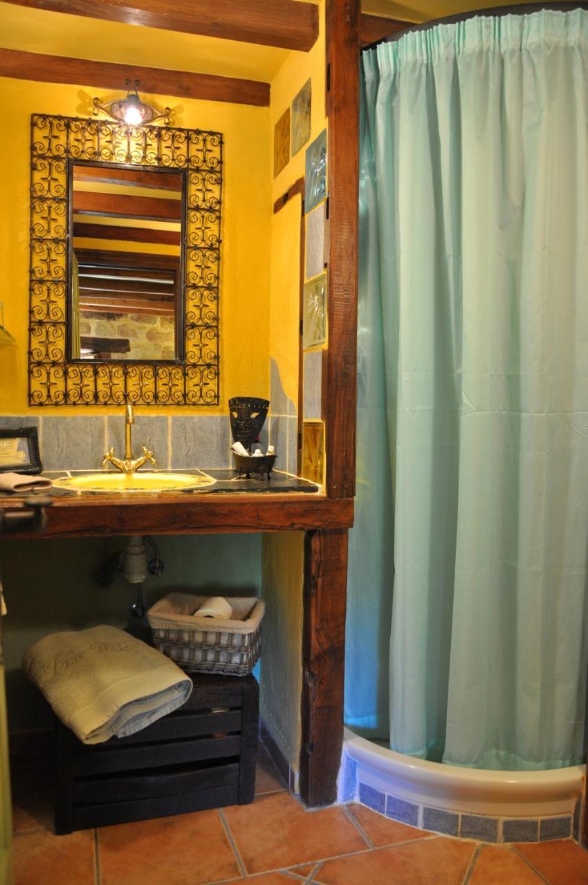 Casa Rural Los Dujos Hotel Gallejones ภายนอก รูปภาพ