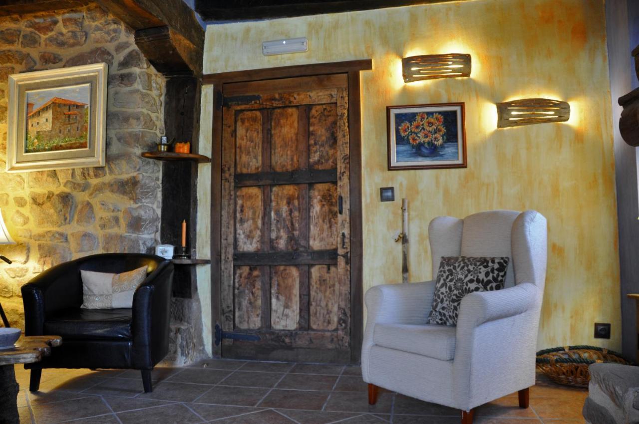 Casa Rural Los Dujos Hotel Gallejones ภายนอก รูปภาพ
