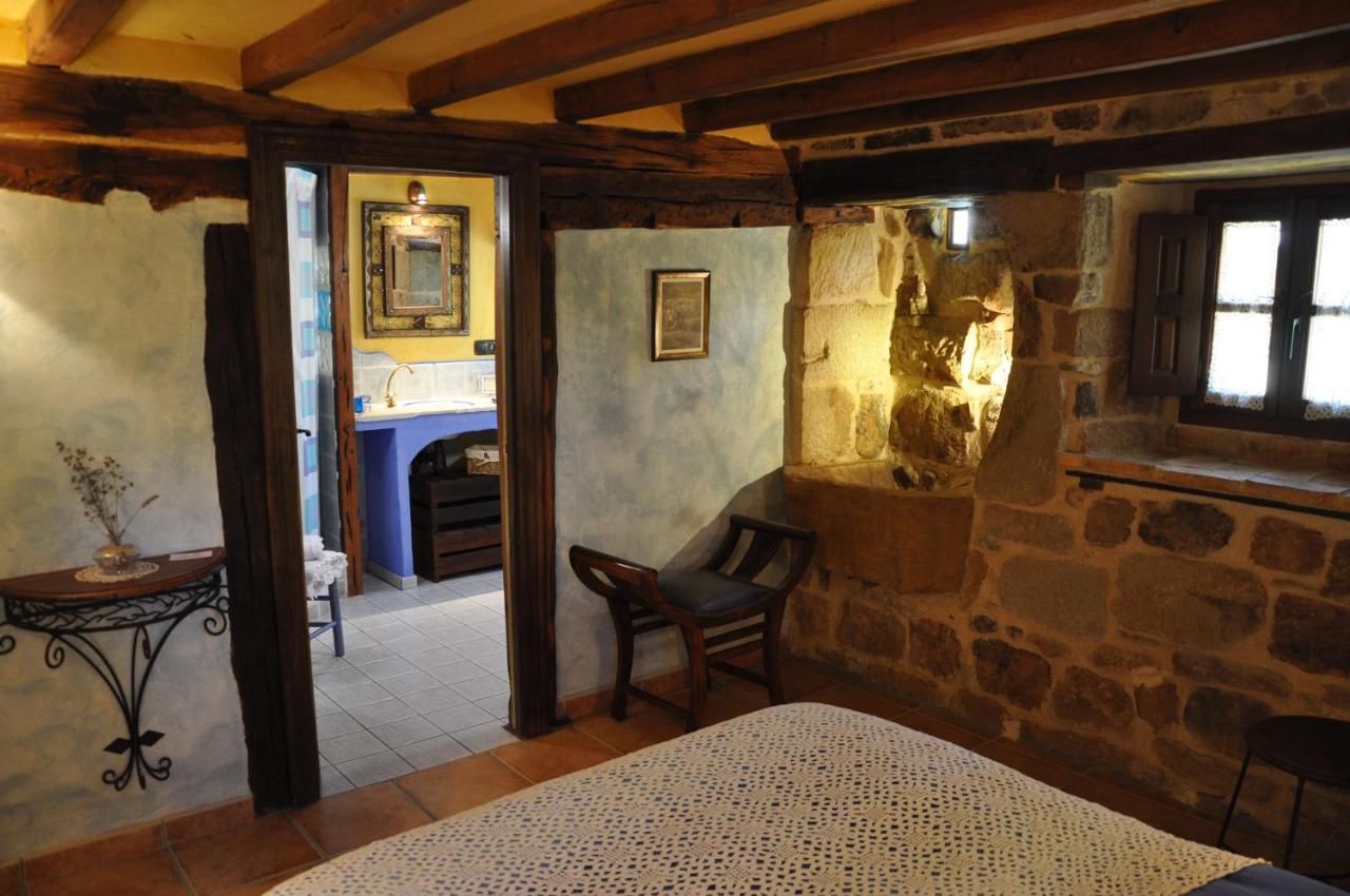 Casa Rural Los Dujos Hotel Gallejones ภายนอก รูปภาพ